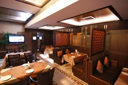 Rass Hotel Kanpur Eksteriør billede