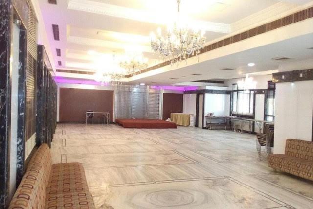 Rass Hotel Kanpur Eksteriør billede