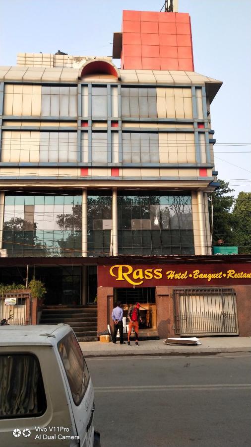 Rass Hotel Kanpur Eksteriør billede